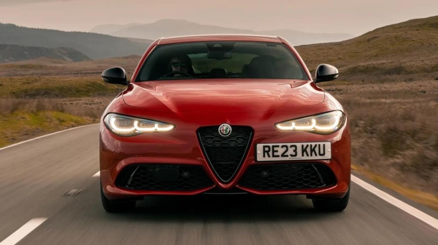2023阿尔法罗密欧Giulia，35.98万起，碳纤维传动轴，取消后