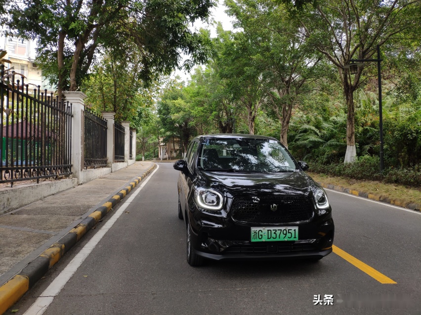 深度试驾零跑T03 8万内萌宠小身体大能量纯电动城市代步车