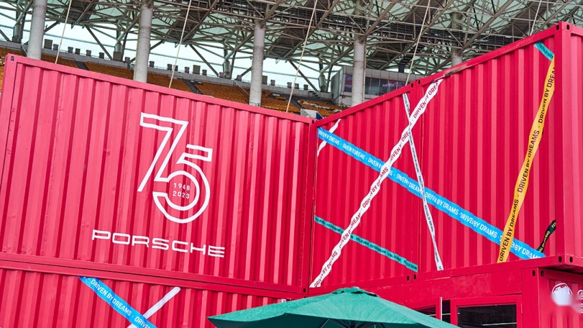 价值千万的经典车零距离接触？这个品牌的75周年嘉年华太好玩了！