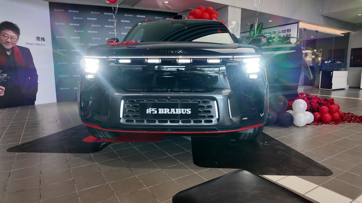 smart精靈#5 BRABUS版天津交付,性能與個性兼具的純電SUV來了! smart精靈#5 BRABUS版天津交付,性能與個性兼具的純電SUV來了!