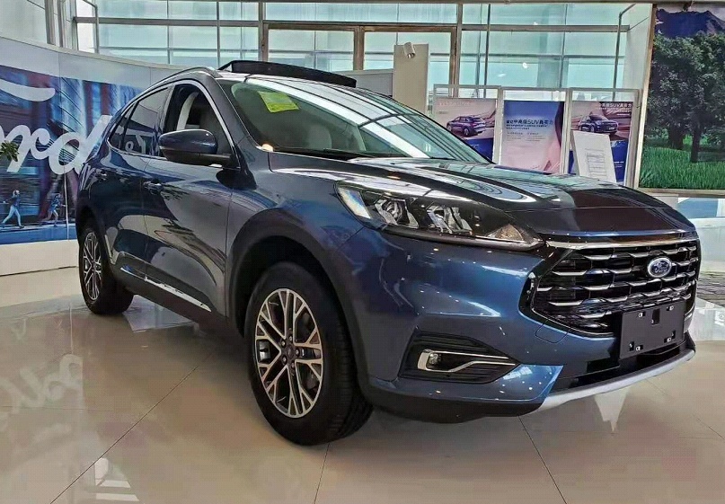 福特为“打工人”造的SUV，起步2.0T才15万，关键是厚道