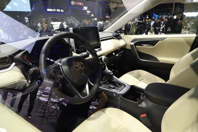 全新RAV4国产版申报图曝光，10月上市，轴距超越CR-V