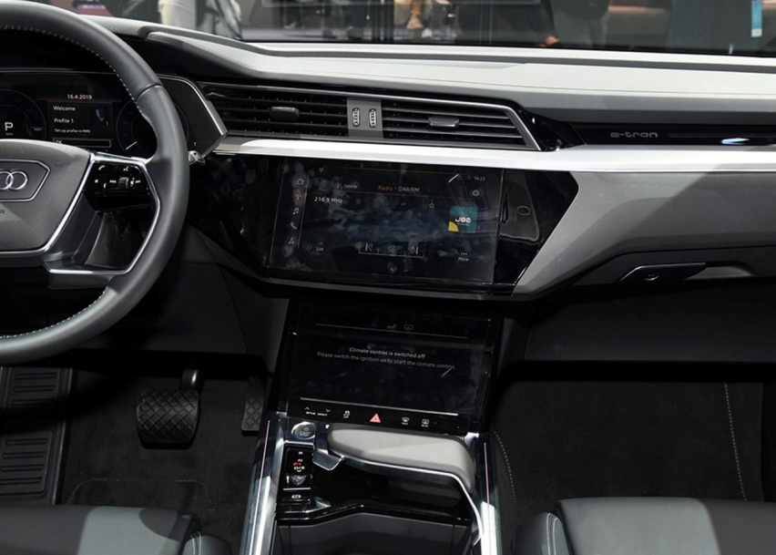 续航400km的纯电动奥迪SUV，预售70-83万，特斯拉会