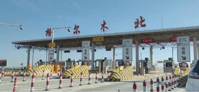 试驾｜全新福特探险者的“硬”，可平山海可柔情
