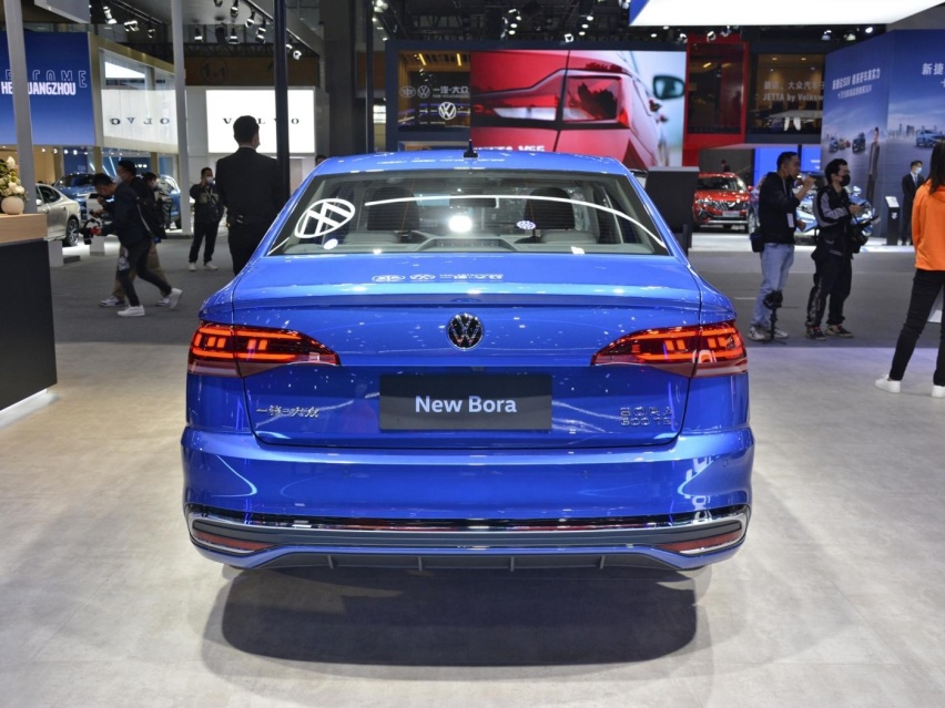 全新大众宝来亮相广州车展，搭载1.5T EVO2发动机，动力提升不明显