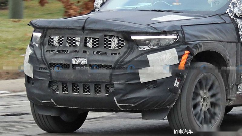 jeep-grand-cherokee-3-row-spy-shots-face.jpg