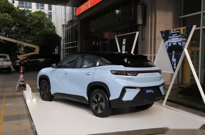 同级唯一全铝车身 中型纯电SUV 奇瑞eQ7今日开启预售