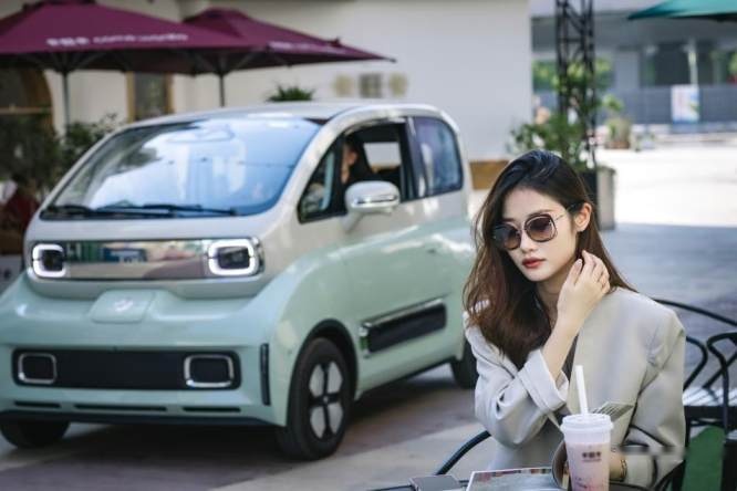 卉眼识车｜无智能 不时髦2023款KiWi EV潮奢上市发布会合肥站
