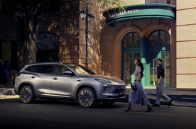 星途ET5预售15.99万起 会思考的类人智驾你值得拥有！