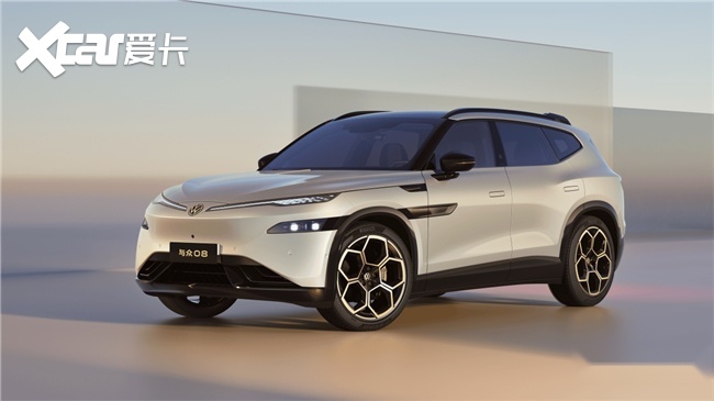 与众08：比例留白间的从容美学