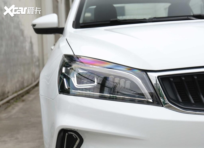 首推CVT豪华版，次推手动豪华版，2021款吉利帝豪购车手册
