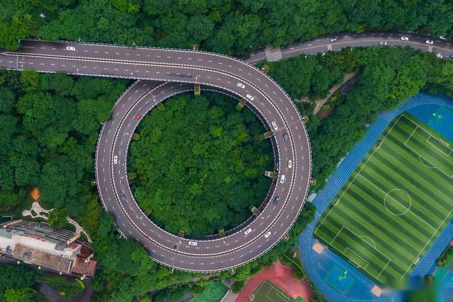 要论硬核实力,2019款领克01出来,途观还能隔岸静观?