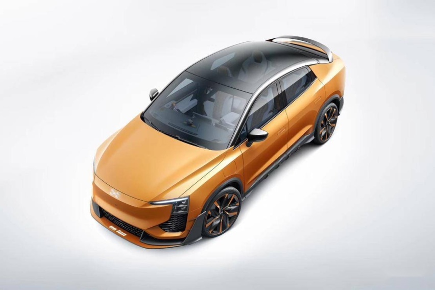 100% 年轻态轿跑 SUV 爱驰 U6 ion 首发亮相