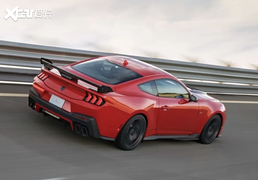 【E汽车】福特Mustang Dark Horse SC车型官图发布