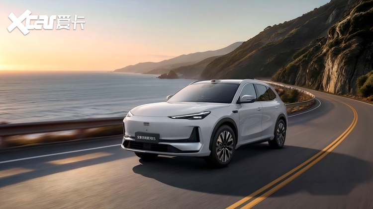 吉利智充技术重磅发布，银河E5率先落地AI快充新体验