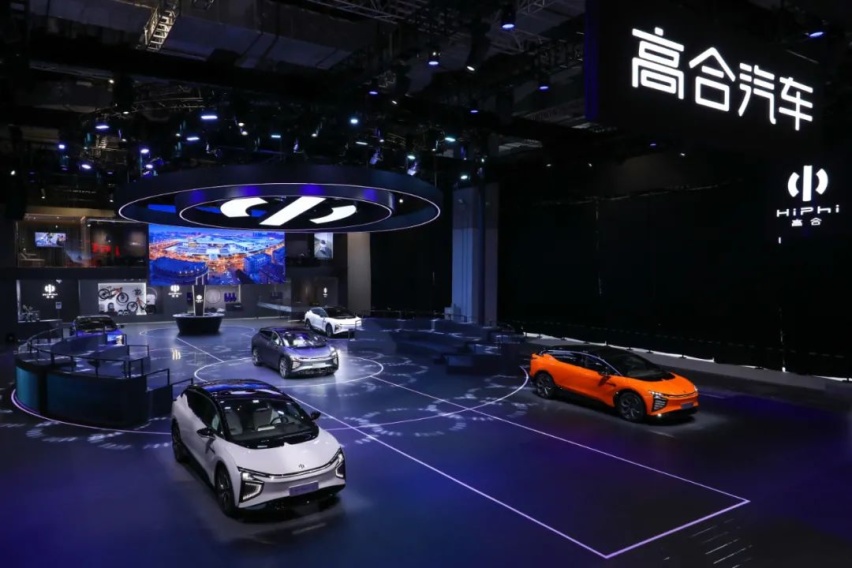上海车展 | 一辆可进化的电动车，高合HiPhi X登陆上海