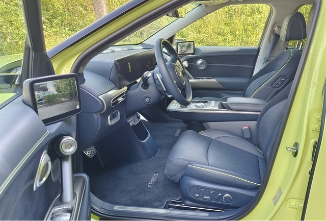 国内首发评测捷尼赛思GV60：求解电动车时代Modern Luxury