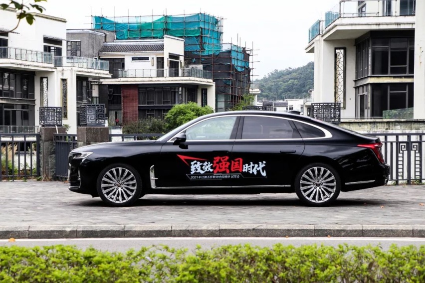 它是最顶级的自主品牌轿车，你同意吗？