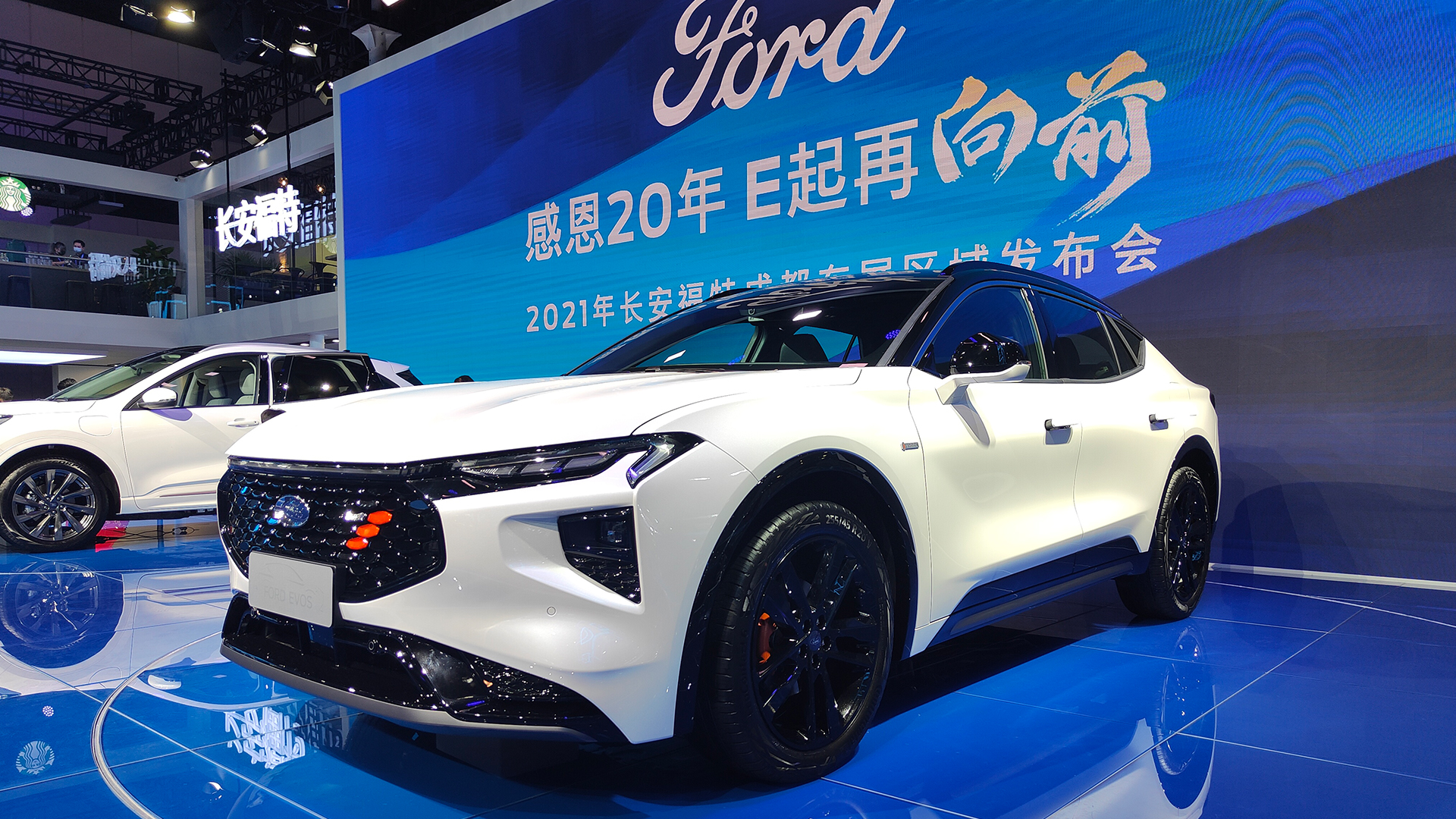 ɷ犎㿴ɶ܇չϵĸEVOS