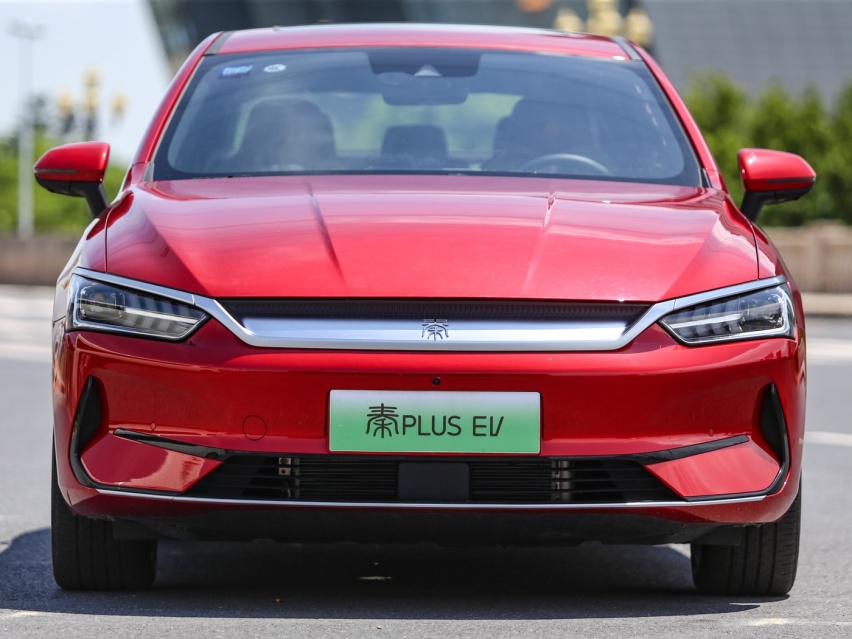 最低7.29万！最省能一箱油跑1000+km 这些中国车简直无敌？