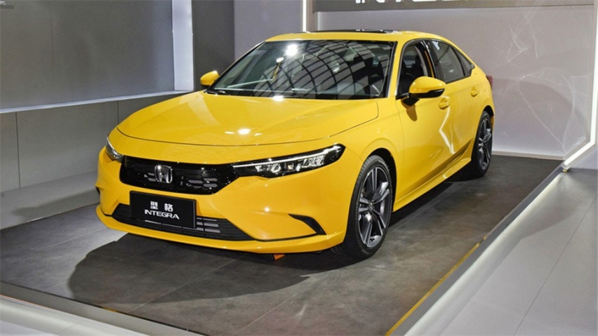 靠个性配色/1.5T动力，本田型格能赢过“豪车”奥迪A3？