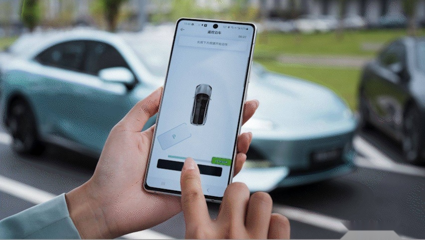 玩转中国路况 智驾信手拈来 深蓝S7i、SL03i上市