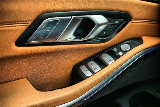 试驾全新BMW 3系：更舒适是事实，但绝非不运动