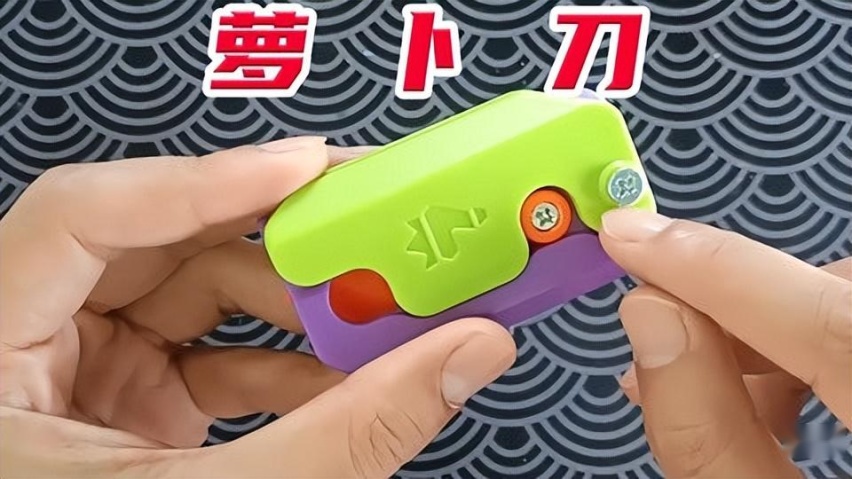 1天大定7000台，问界新 M7 为什么这么火爆?