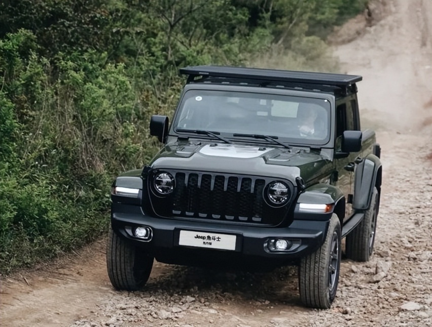 限量500台，通过性一流！Jeep角斗士先行版正式交车