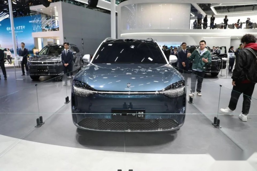 问界M9，真的能做到1000万内最好SUV？