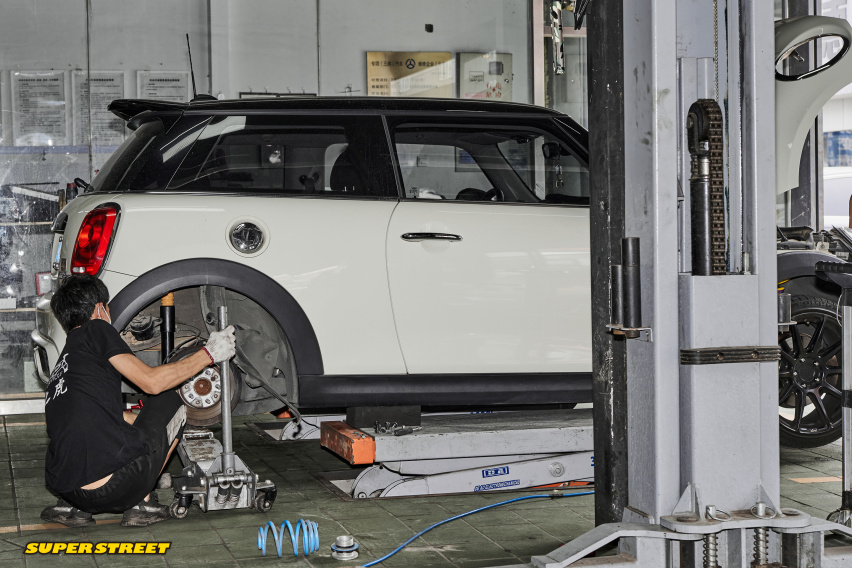 享受驾驶乐趣 MINI F56改装KWSC街道舒适版绞牙避震
