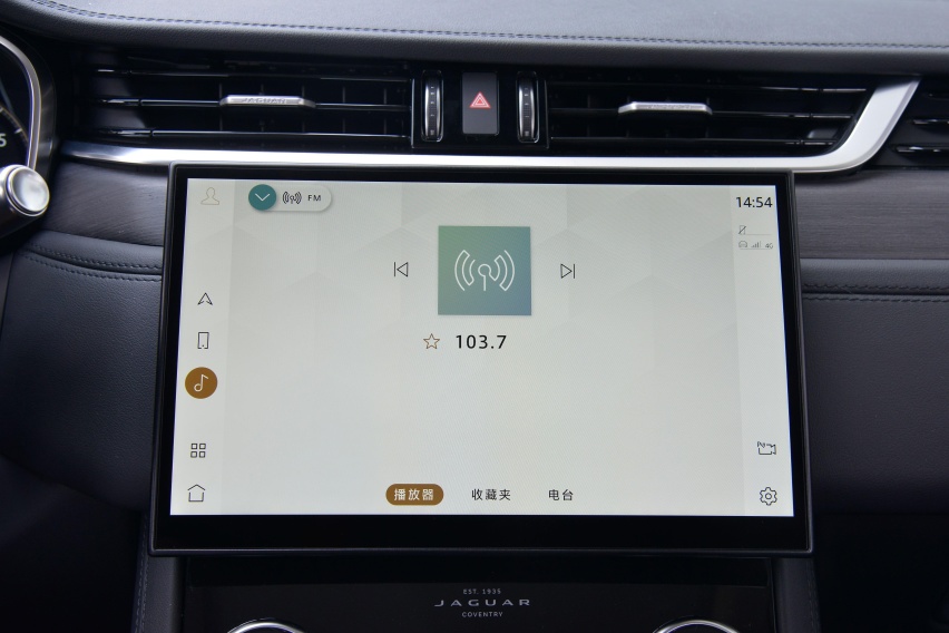 首付30%，月均花费8217元，搭载2.0T+8AT的捷豹XFL怎么样