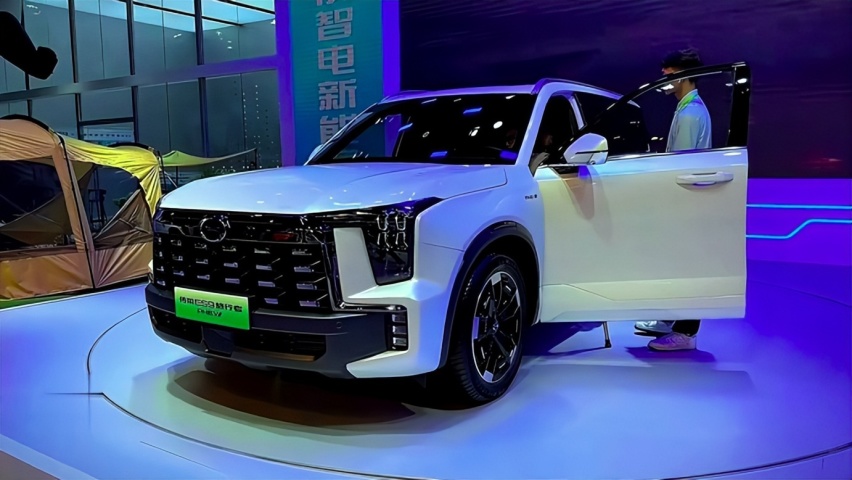 买车先别急！广汽传祺5大新车曝光，经典改款还有全新豪华SUV/MPV