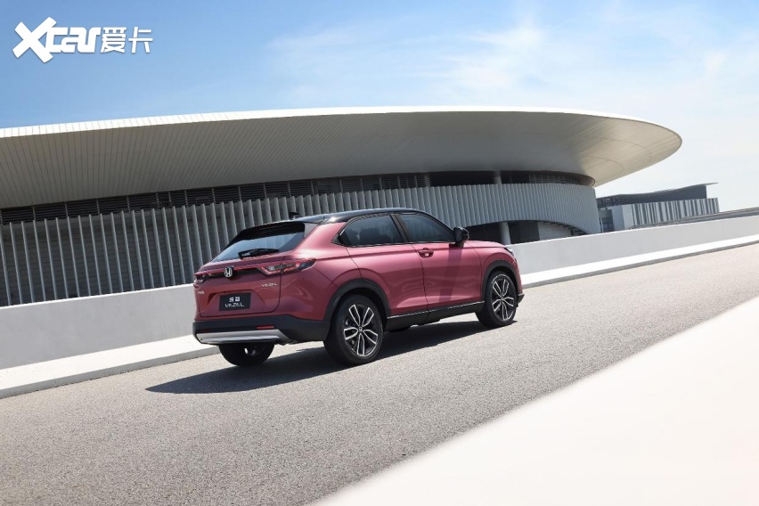 15万级日系小型SUV 本田缤智与丰田C-HR怎么选？