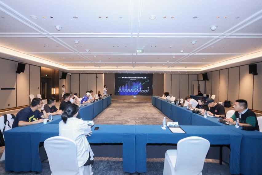 第五代DM技术解析会重庆站举行，馈电油耗实测成绩全部低于2.8L
