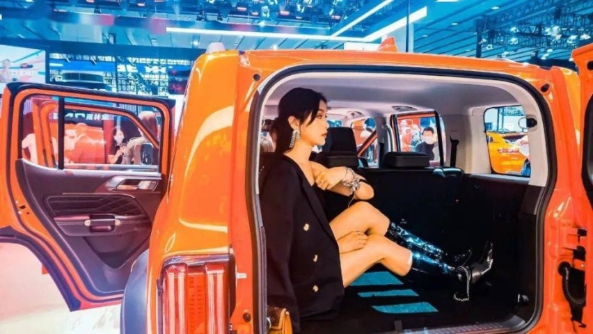 没有“就应该” 这两款越野车同样适合女性