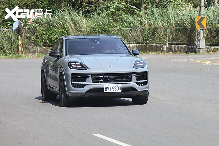试驾保时捷改款cayenne coupé-爱卡汽车爱咖号