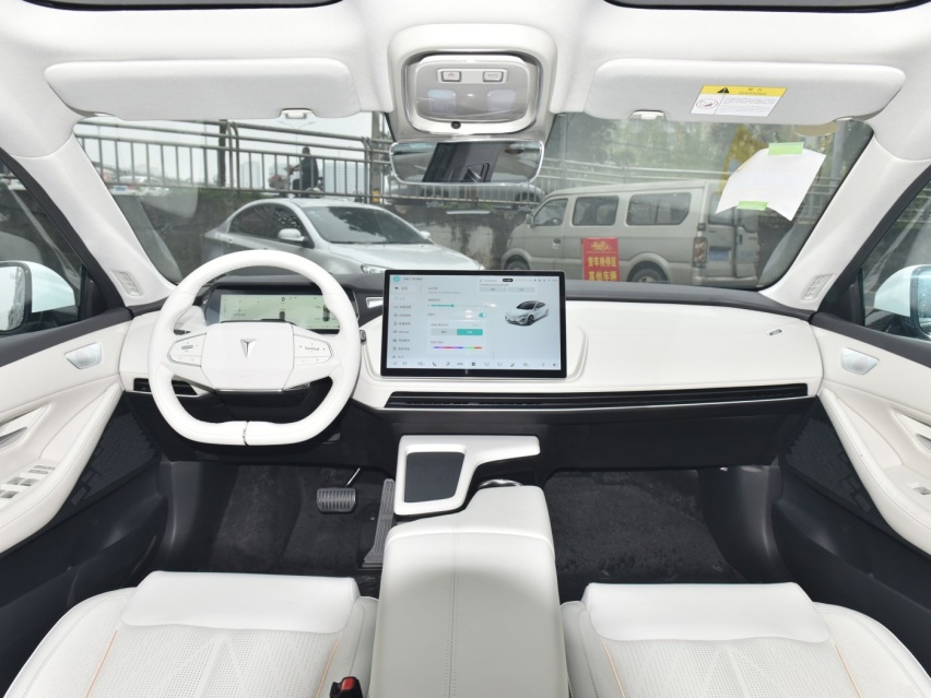 比亚迪海豹、长安深蓝SL03和特斯拉Model 3怎么选