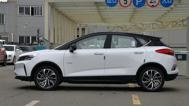 3分钟看车圈：搭载华为系统的新宝骏E300有哪些黑科技？