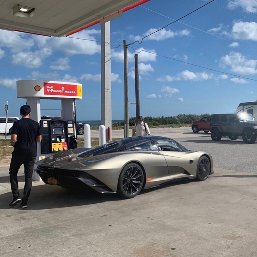 科幻的未来感 迈凯伦Speedtail海外实车街拍