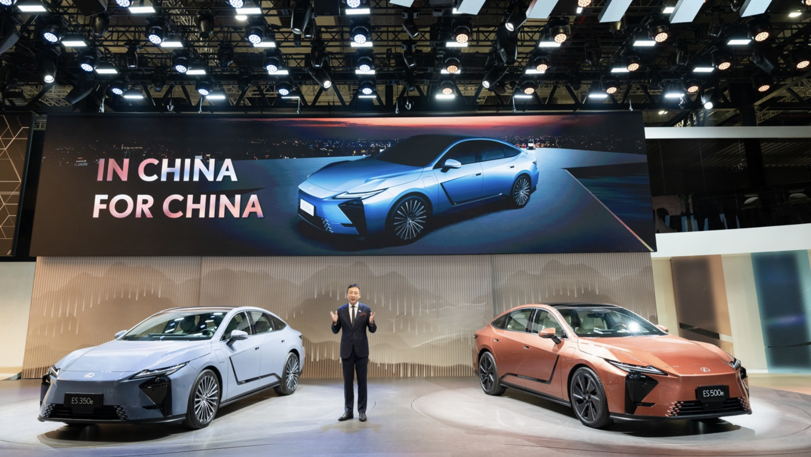 µǈxºA LEXUS׿_˹ȫһES