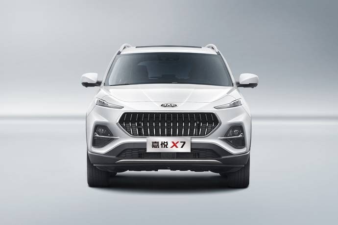 轴距达2750mm，江淮全新SUV嘉悦X7官方曝光
