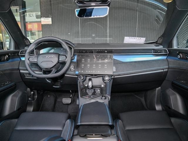 开完了领克05 PHEV，再开拿铁DHT-PHEV，发现了吉利和长城的