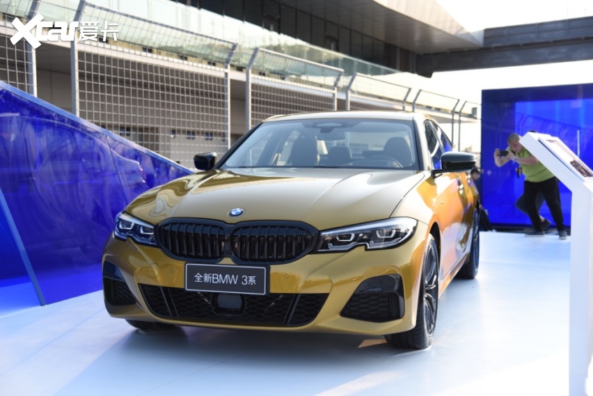 30万买豪华车 再运动的a4l还是比不过3系 爱卡汽车爱咖号