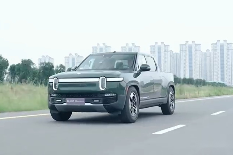 正在市场调研？Rivian R1T国内实车曝光