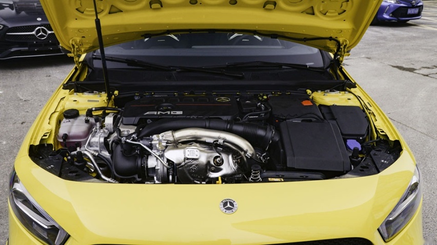 预算50万买前驱双离合？AMG A 35每月养车2400元