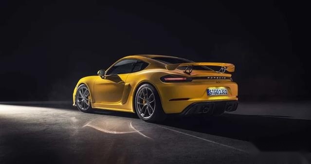 保时捷718 Cayman GT4将推出PDK版本