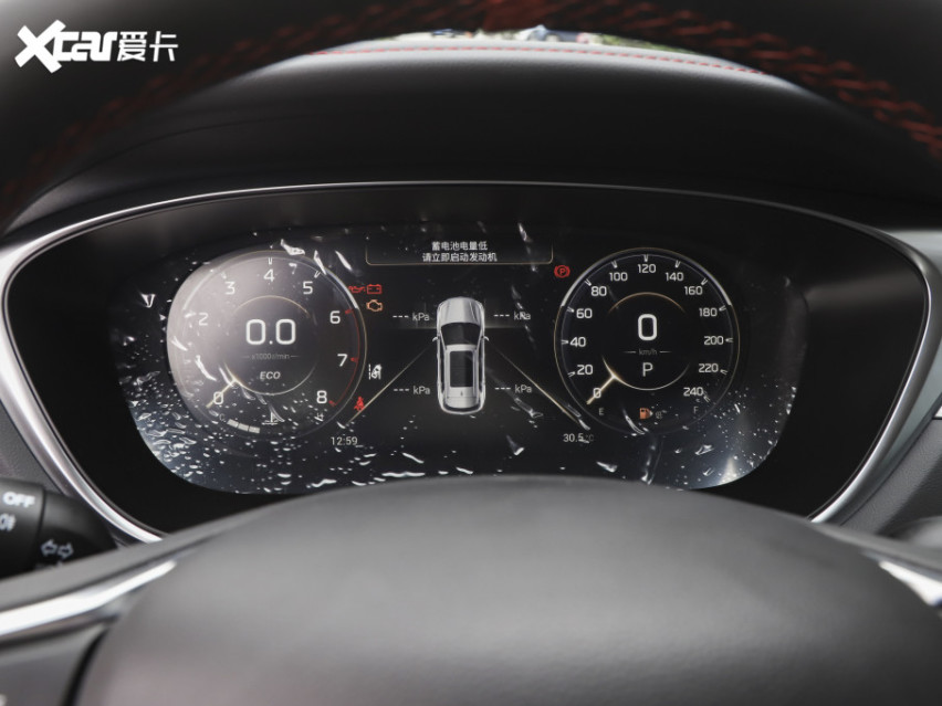 自主VS合资！传祺 GS4 PLUS是年轻人的第一台紧凑SUV？