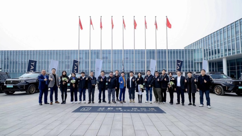 坦克700 Hi4-T限定版开启用户交付 中国豪华越野旗舰正式启航