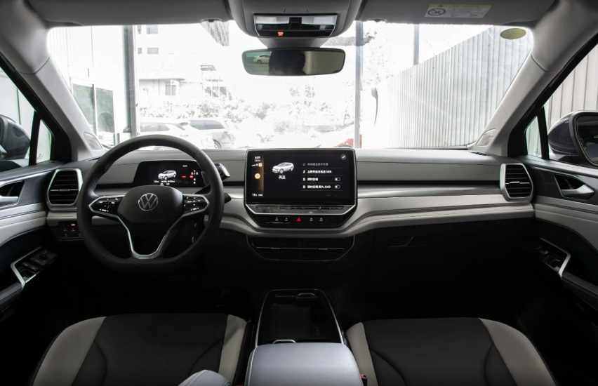 特斯拉，丰田迎来“最强对手”，大众中大型SUV，6/7座仅18万